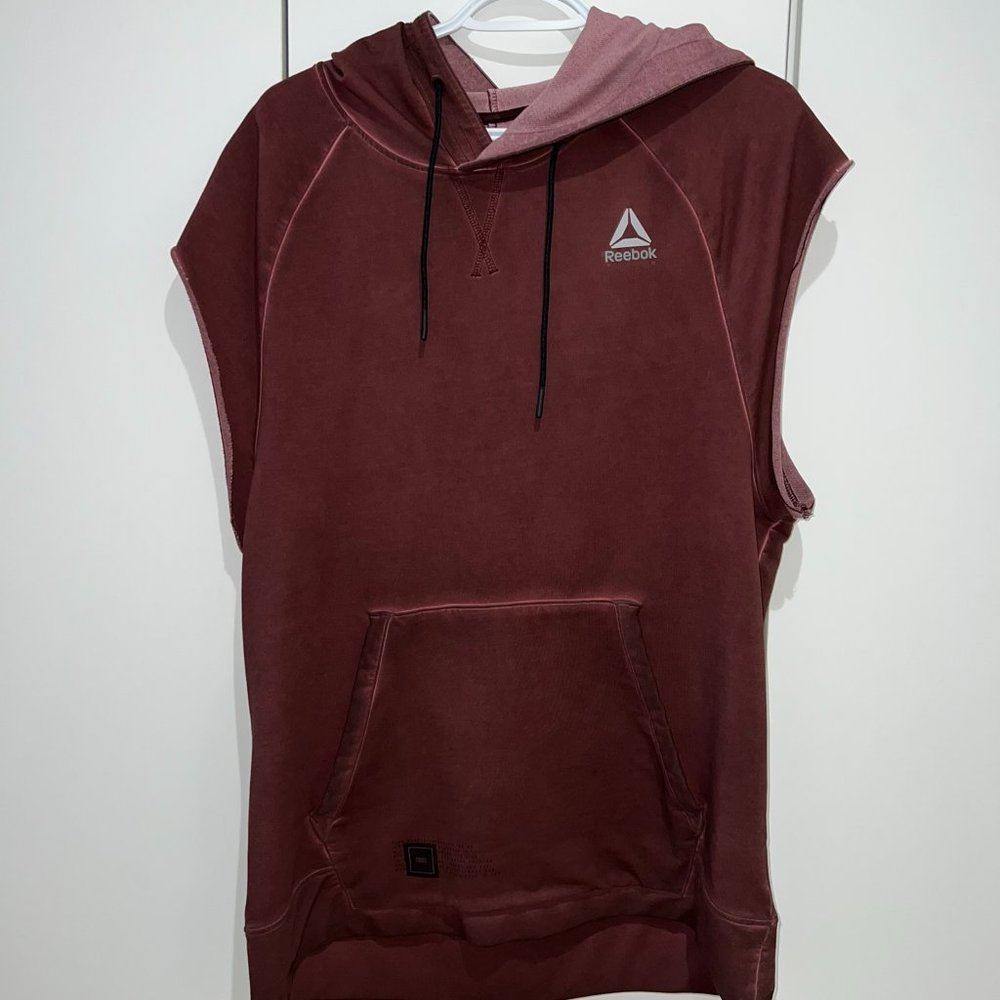 Reebok Attack Hoodie without sleeve Men M Medium Red Wine